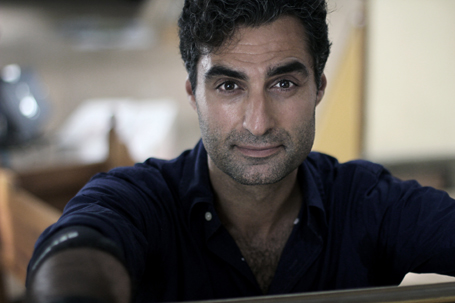 Farshad Foto Naya Buch