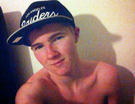 england-daniel-455-article-2619332-1D89FD0000000578-417_634x492