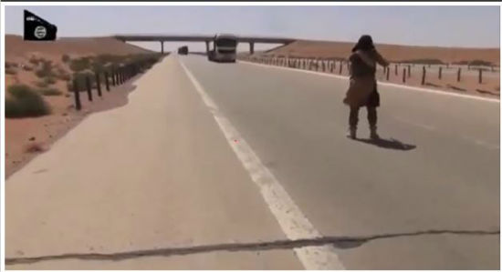 irak-lastbil-stoppes-550-Udklip