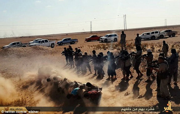 isis-fanger-4-575-article-2719991-205D1AC200000578-714_634x403