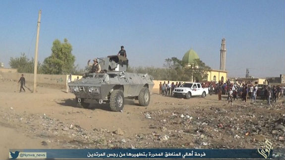 yazidis-tropper-isis-twitter-575-article-2717935-204DE55F00000578-828_634x356